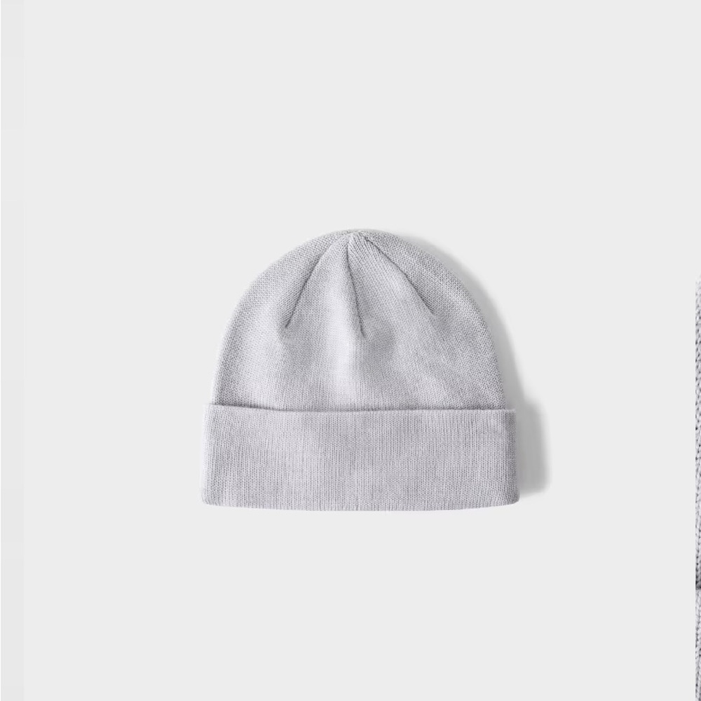 Aritzia Golden 100% Merino Wool Beanie